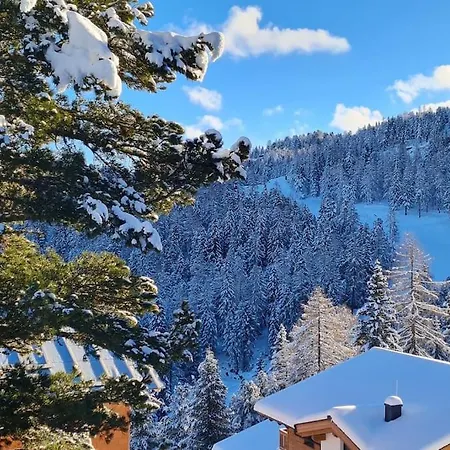 Idyllische Zirbenholz Alpin Huette Feriehus *