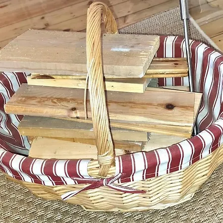 Idyllische Zirbenholz Alpin Huette * Turracher Hohe