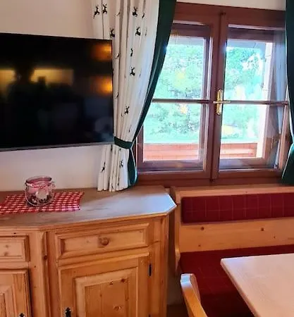 Idyllische Zirbenholz Alpin Huette Feriehus *