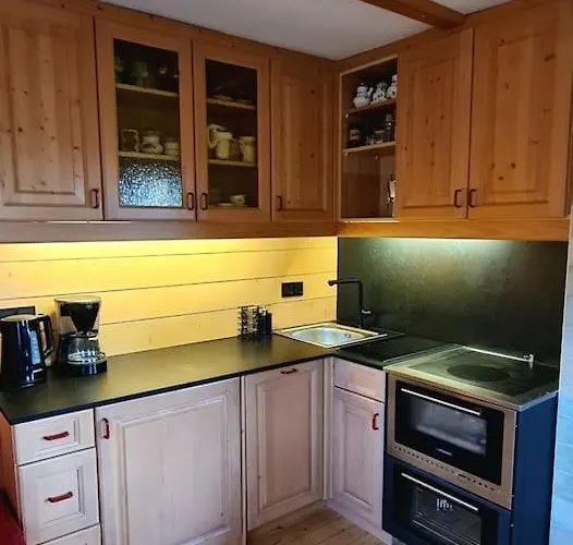 Idyllische Zirbenholz Alpin Huette Сasa de vacaciones Turracher Hohe