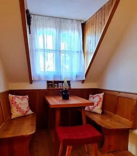 Idyllische Zirbenholz Alpin Huette Сasa de vacaciones